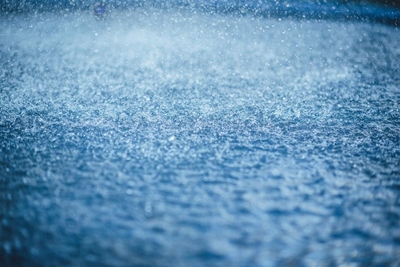 Brrrrr… wet, wet, weekend ahead….