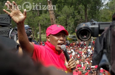 Malema slams ‘clowns’ and ‘sellouts’ after chaotic land debate