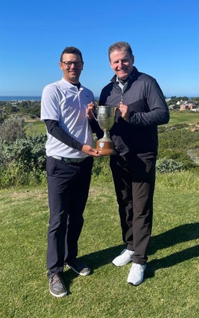 Plett pros set St Francis alight