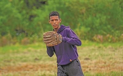 Hornets baseball players are buzzing