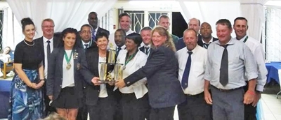 Mosselbaaiers blink uit in rolbal