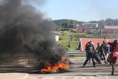 Parents and learners demand transport