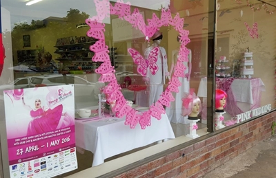'Make Knysna SA's first Pink Town'