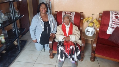 Tannie Fielie vier 91 jaar