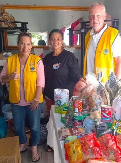 Lions rally for hunger relief