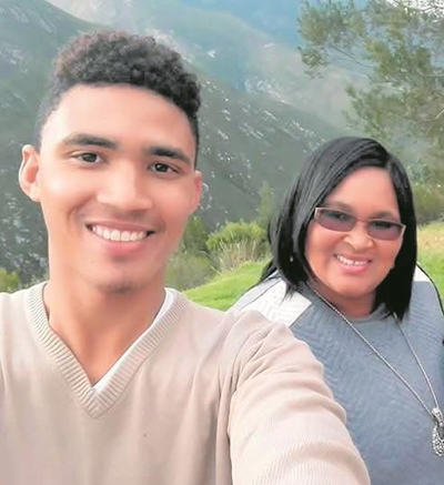 Oudtshoorn-onderwyser veg teen kanker in Viëtnam – familie wil hom huis toe te bring