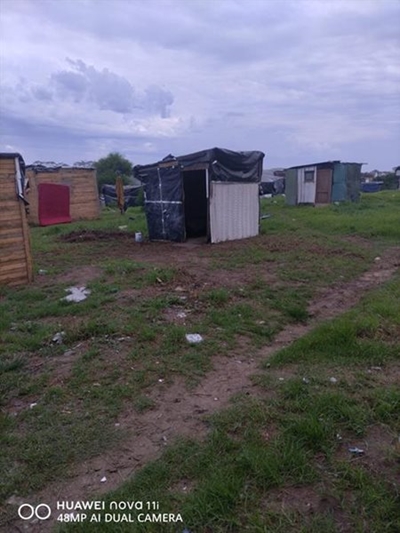 Pine Valley residents unhappy about lack of basic services