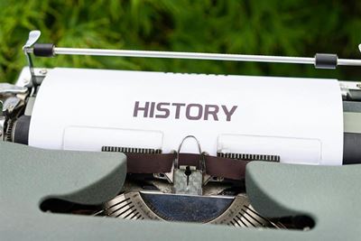 Input window extended for history curriculum debate