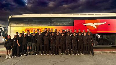 Outeniqua rugby teams depart for Grey College after sponsors save tour