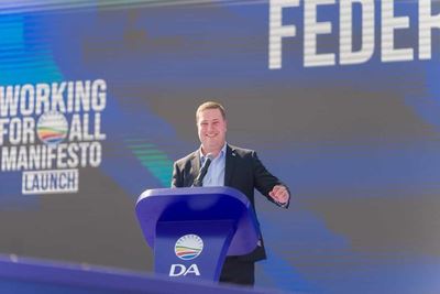DA wants private companies to fix municipal services