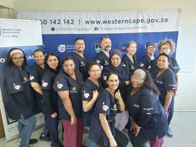 RotaryDent-projek reik uit na Oudtshoorn