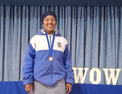 Merrian dring deur na provinsiale spelkompetisie