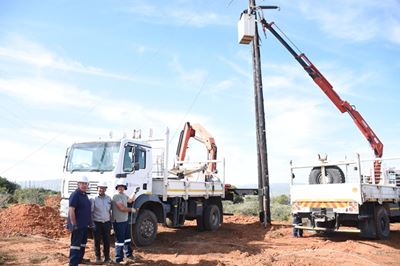 Oudtshoorn-kragonderbreking: Eskom-span hoop op herstel teen einde van die dag