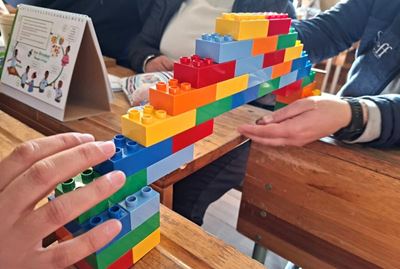 LEGO-program bevorder leer deur spel