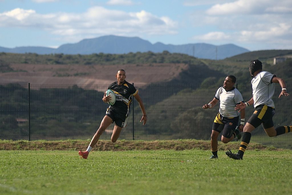 Taai stryd tussen Sunshine United en Formosa Phoenix
