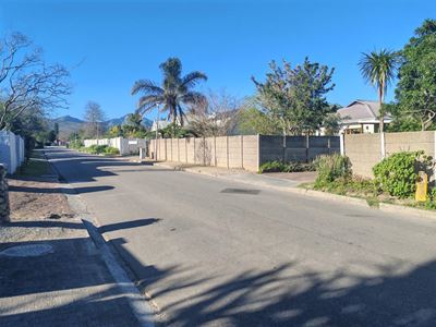 80-year-old woman assaulted with hammer in George home invasion