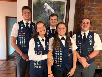 Vyf riversdallers bereik voortrekkerhoogte