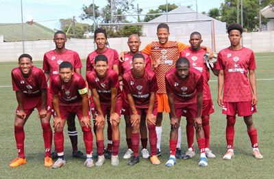 Smuts United stuns Oriented Birds