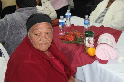 Mandeladag bring warmte en hoop in Melkhoutfontein