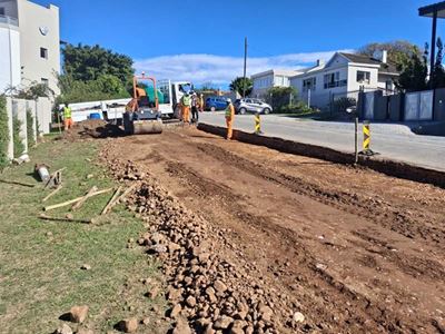Street upgrade stands still