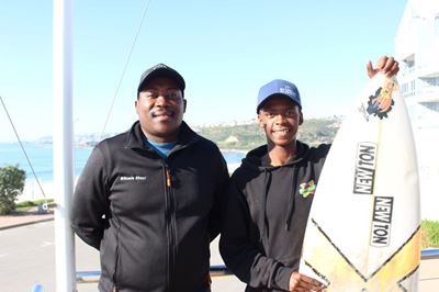 Teen selected for national surfing team