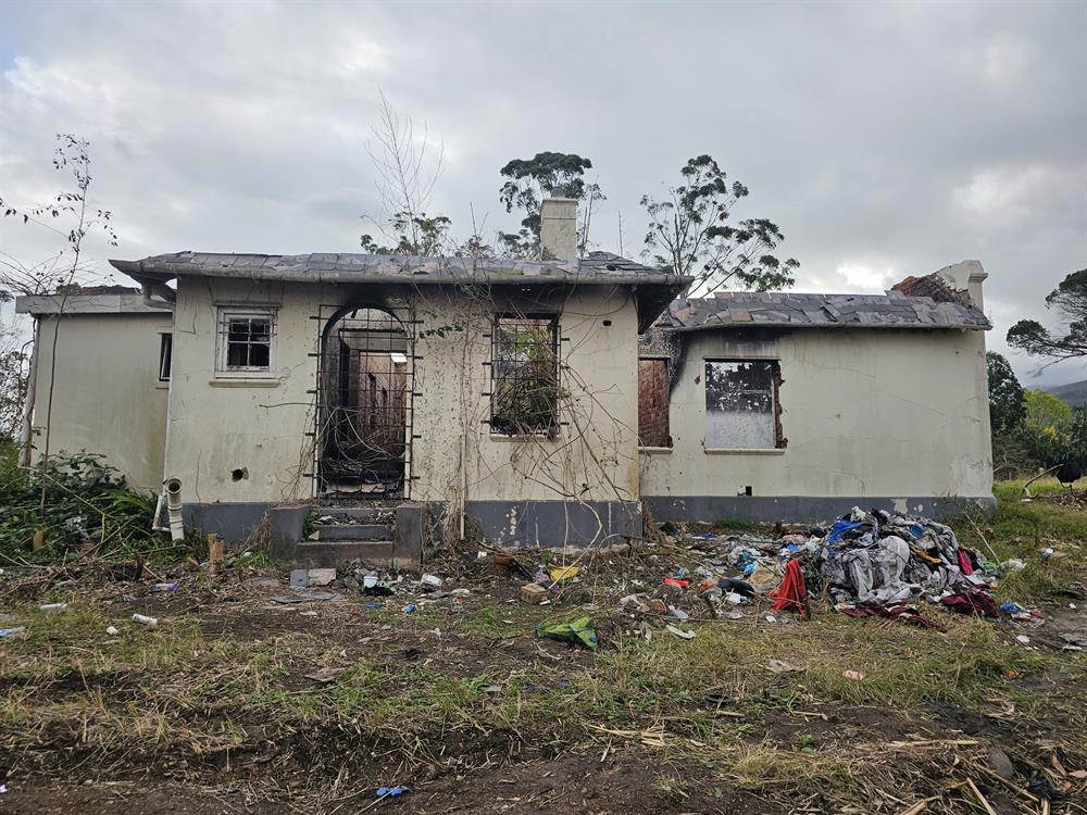 Residents step in after years of neglect of property