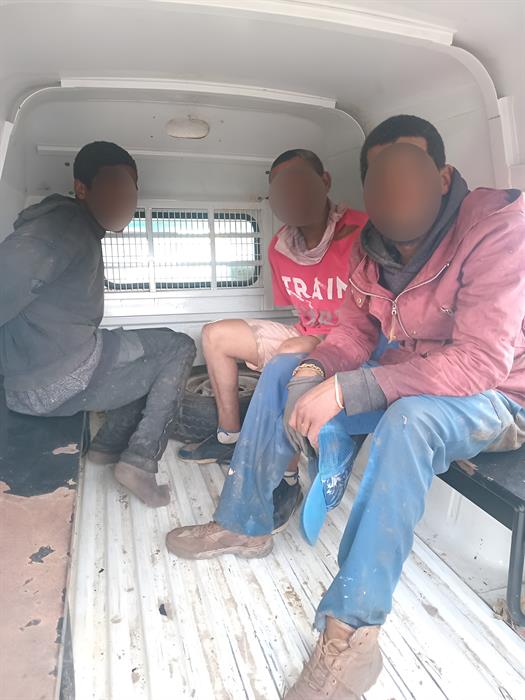 Beweerde kabeldiewe op heterdaad betrap