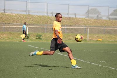 Paris United continues fight against relegation