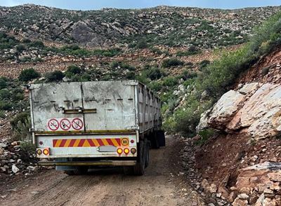 Swartberg Pass safety warning issued after truck causes new road closure