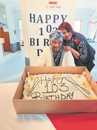 103-jarige: 'Ek het net aangehou leef'