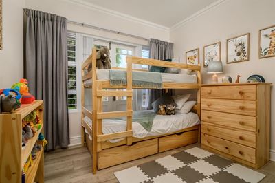 Best of George: Aberdeens Pine Furniture