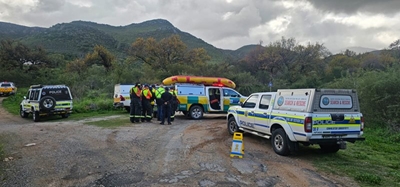 Man sterf nadat hy by Berogoord deur vloedwater meegesleur is