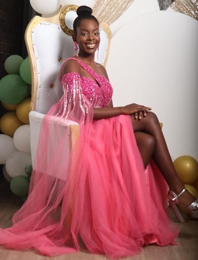 Lethabo on her way to Colombia