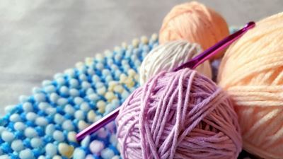 George joins global movement for Worldwide Knit in Public Day