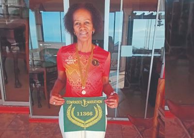 Mosselbaaise vrou voltooi haar 20ste Comrades
