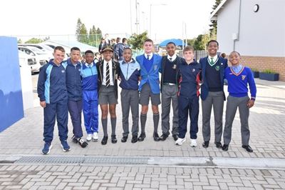 Cravenweek-droom kos ouers meer as R11 000