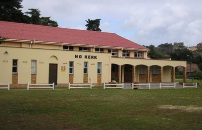 Karatara-dominee wen hofstryd teen NG Kerk