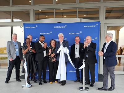 Plaque unveiling highlights Mediclinic George's role in regional healthcare 