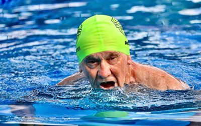 Oldest competitor (93) at SA Masters still going strong