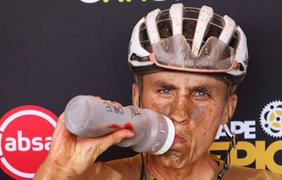 Absa Cape Epic 2026: Tristan Nortje and Matt Beers lose yellow jersey after mechanical issue