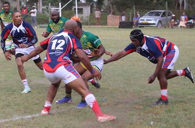 Riversdal Dorp val kort teen Eagle Stars by die Steg