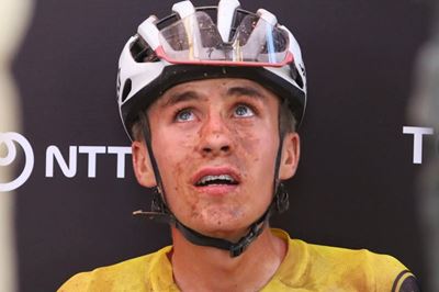 Tristan Nortje and Matt Beers in yellow starting Stage 2 of the Absa Cape Epic