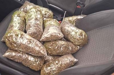 Cape Town high-speed chase ends in dagga bust