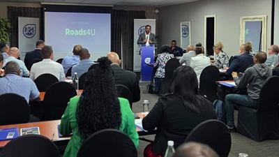 WC Government launches Roads4U app to streamline road maintenance reporting