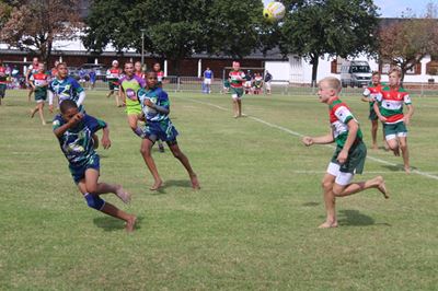 Interprovinsiale o. 12- en o. 13-rugbytoernooi skop af by Oakdale