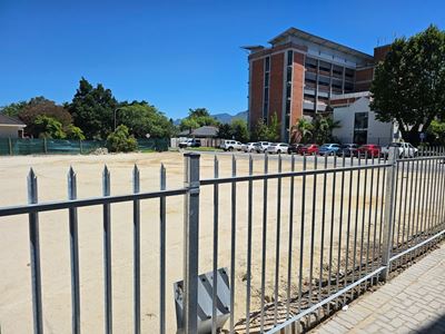 Appeal to Standard Bank to donate building disaster site's sale money