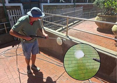 Resident takes action to clean Mossel Bay Post Office