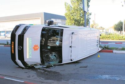 Paramedici se gedrag bevraagteken