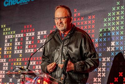 Hans ontvang spesiale Kanna-toekenning