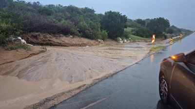 N2 sand hazard flagged as rain continues in Mossel Bay